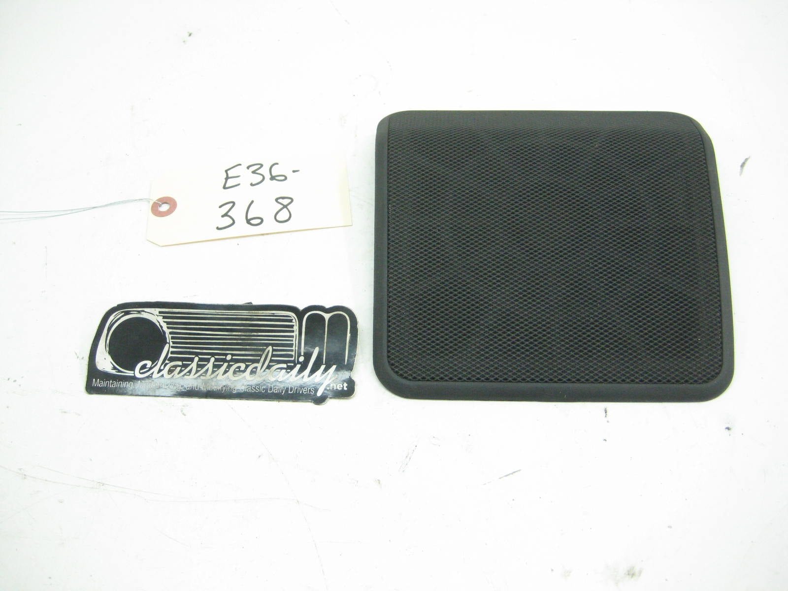 bmw e36 325 328 m3 black right rear speaker grill