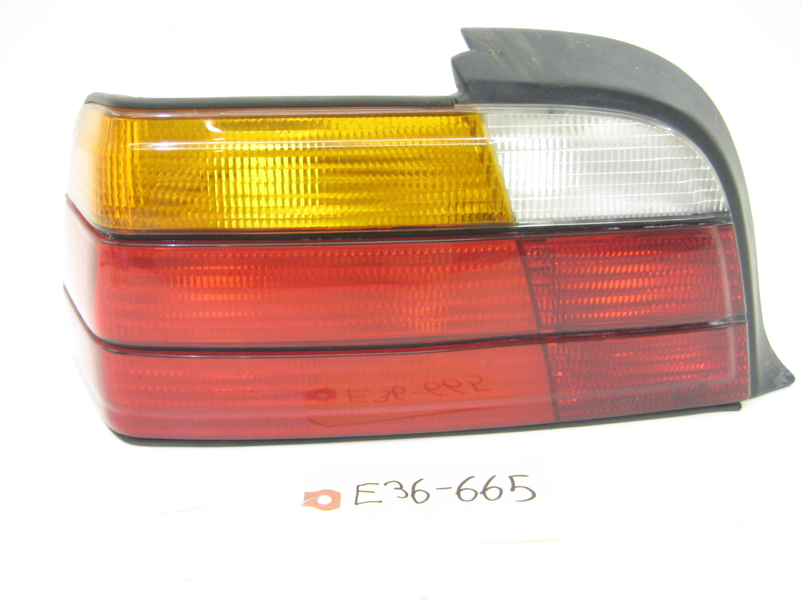 Drivers Left Side Coupe Tail Light
