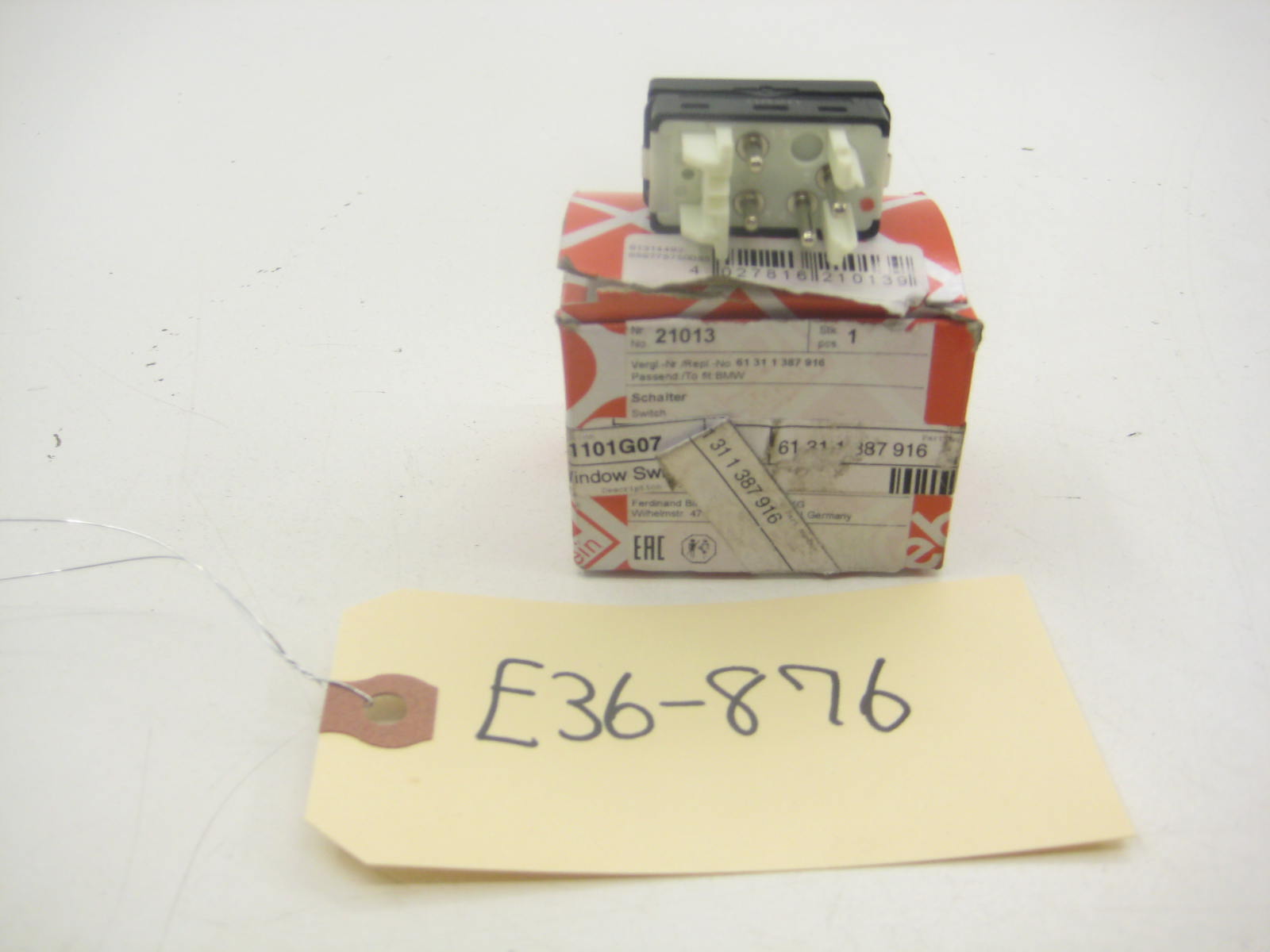 31 1 387 916 Window Switch