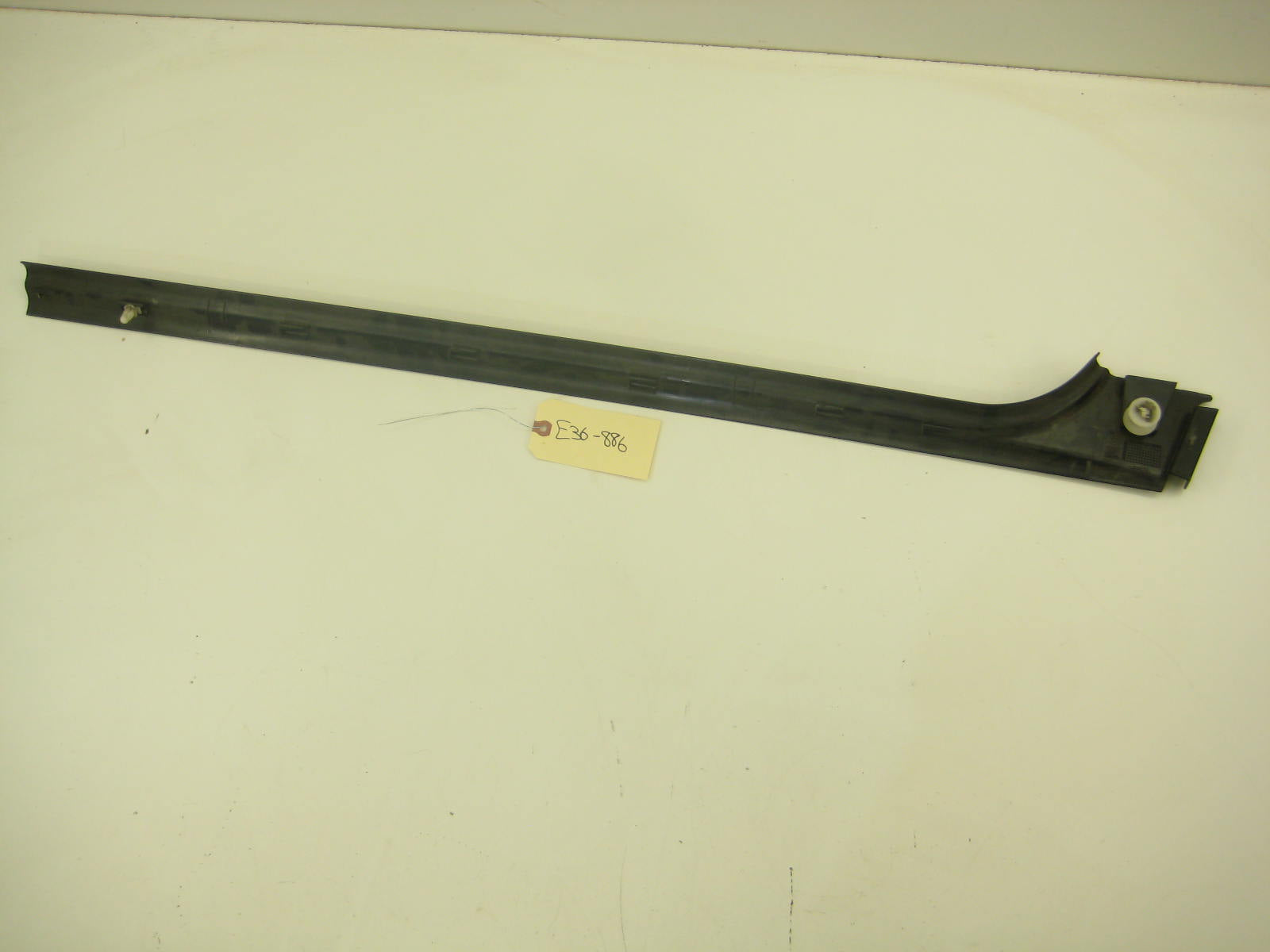 Drivers Side Coupe Door Sill Trim