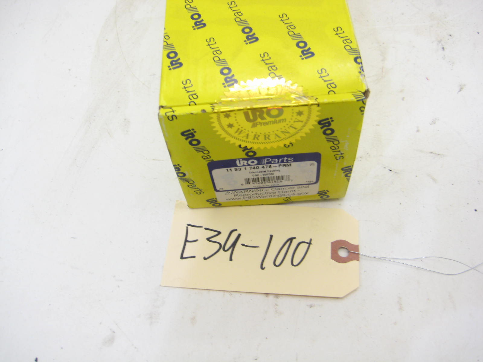 BMW E39 528 M52 Aluminum Thermostat Housing  E39 100