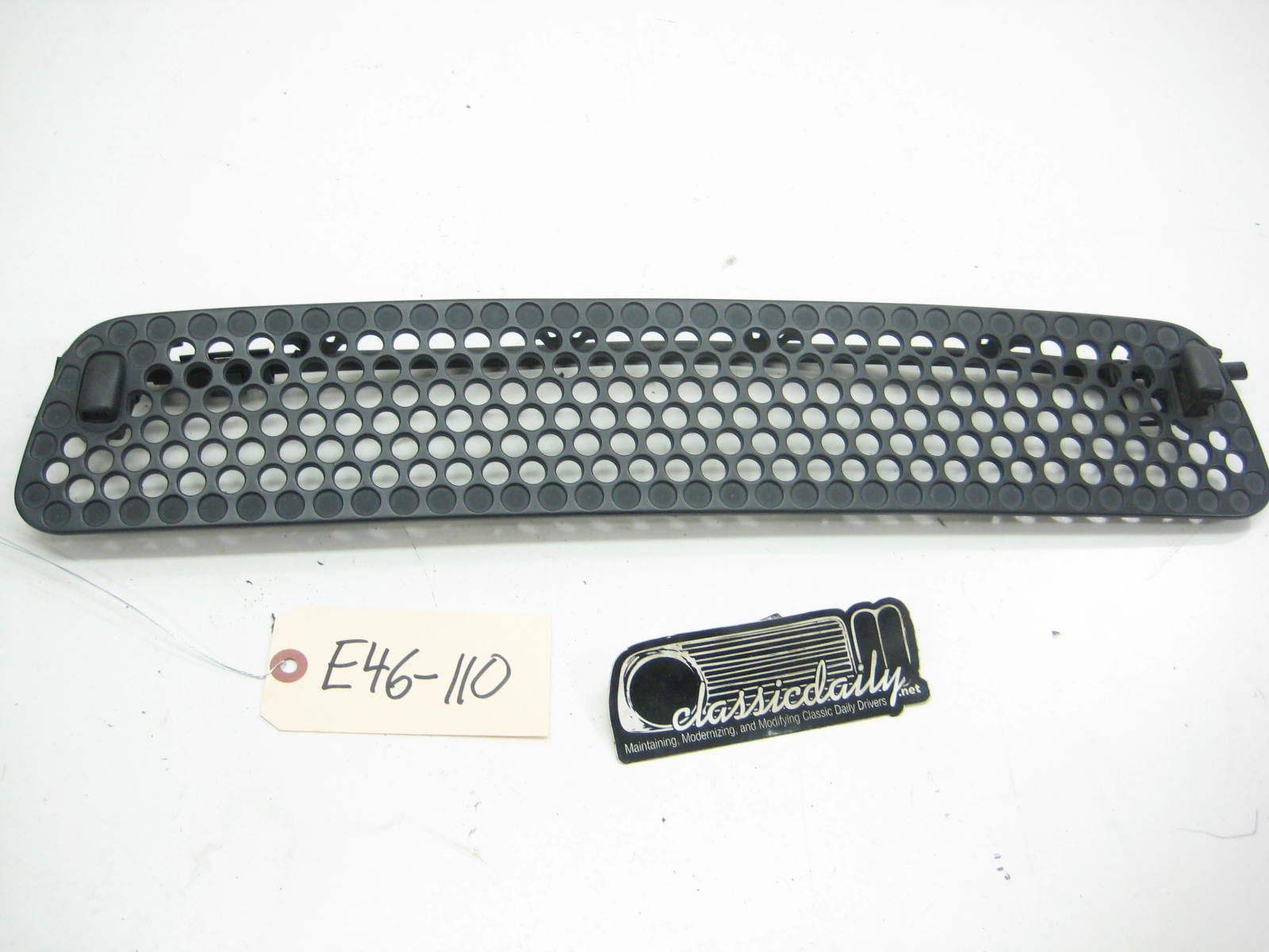 bmw e46 m3 hood fresh air vent with washer nozzle