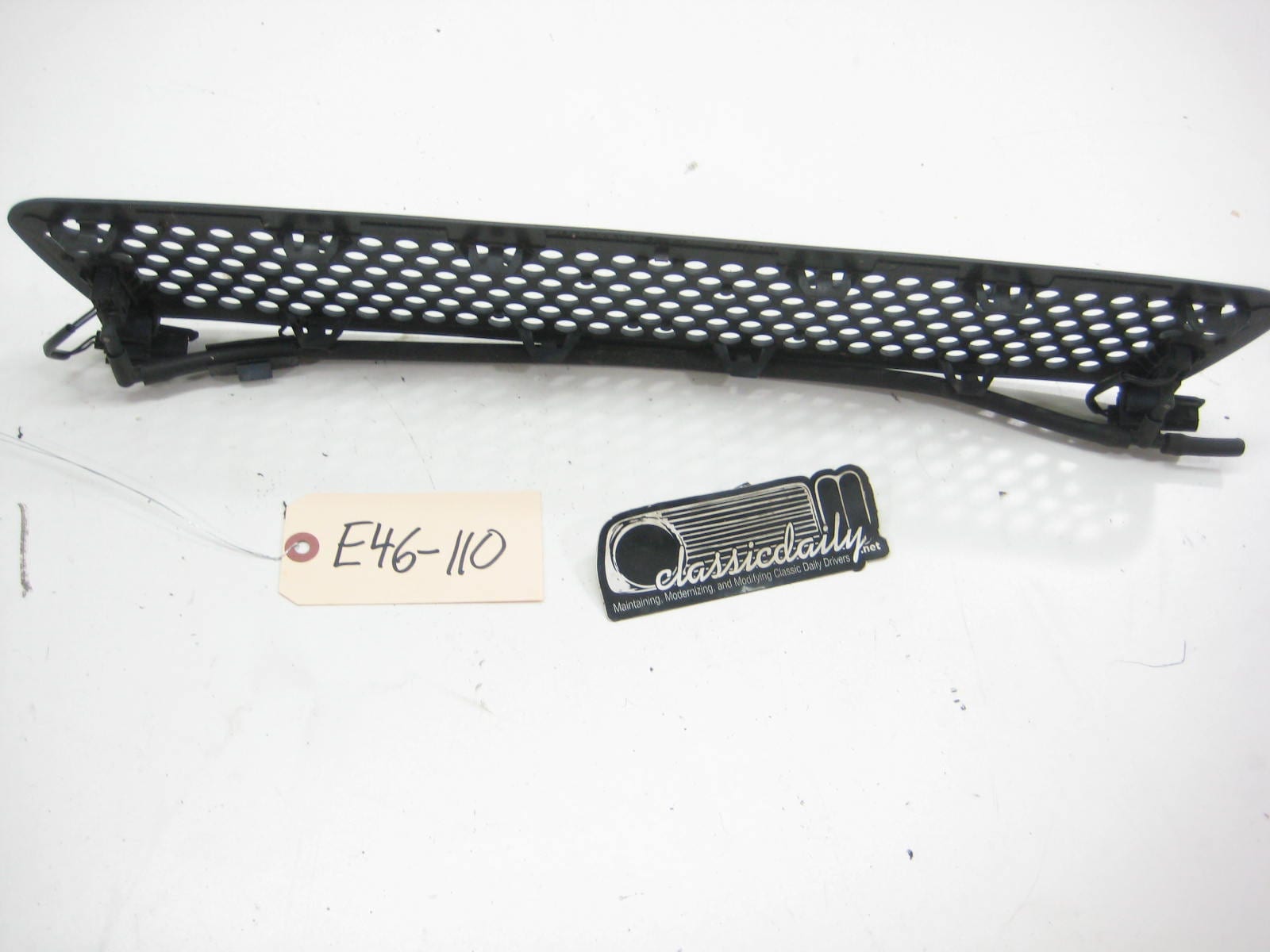 bmw e46 m3 hood fresh air vent with washer nozzle