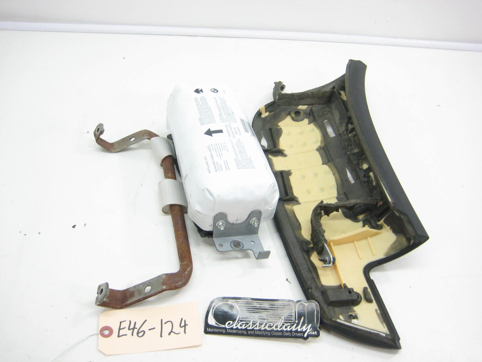 bmw e46 m3 325 330 passenger side front airbag wdash panel