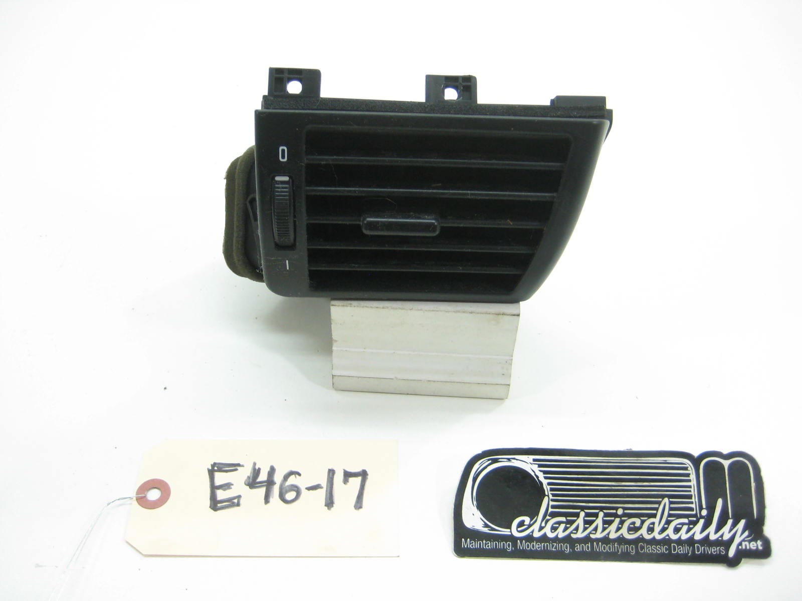 bmw e46 325 330 passenger right side interior hvac vent