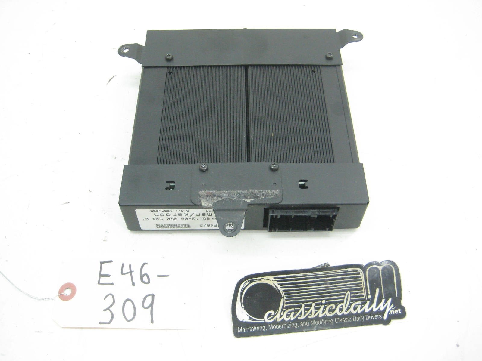 bmw e46 325 330 harman kardon amp