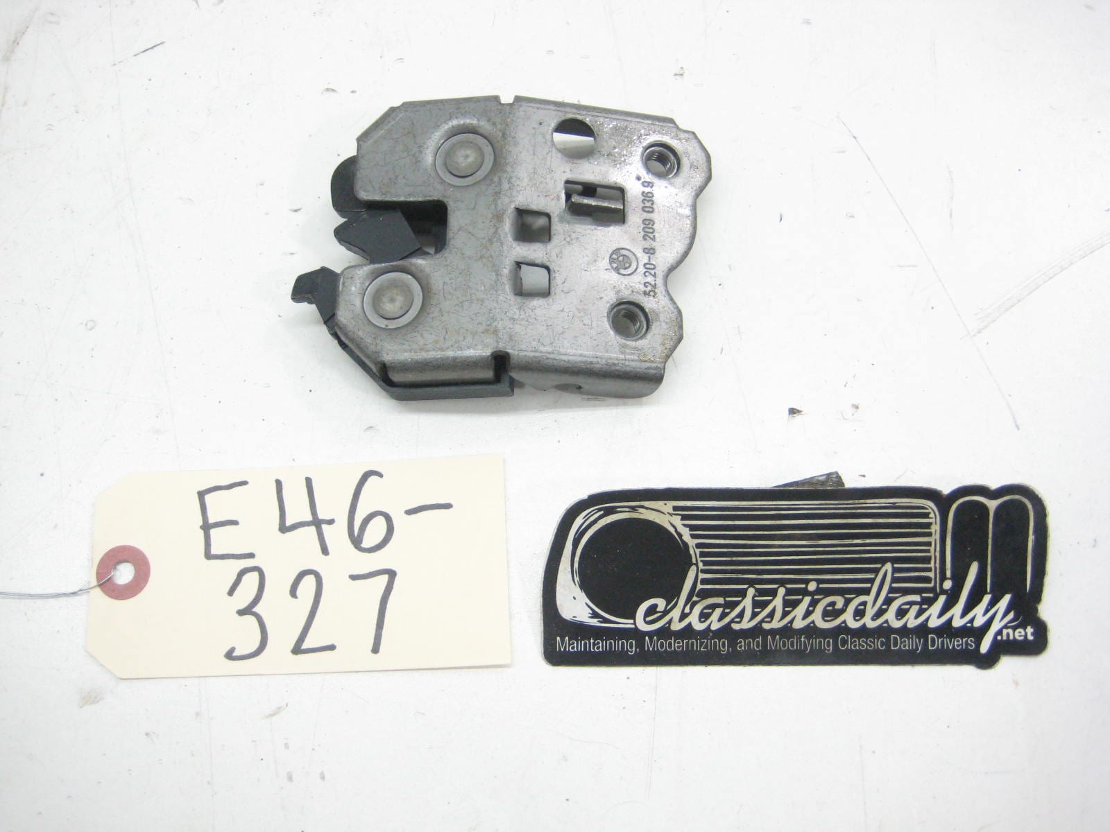 bmw e46 325 330 trunk latch