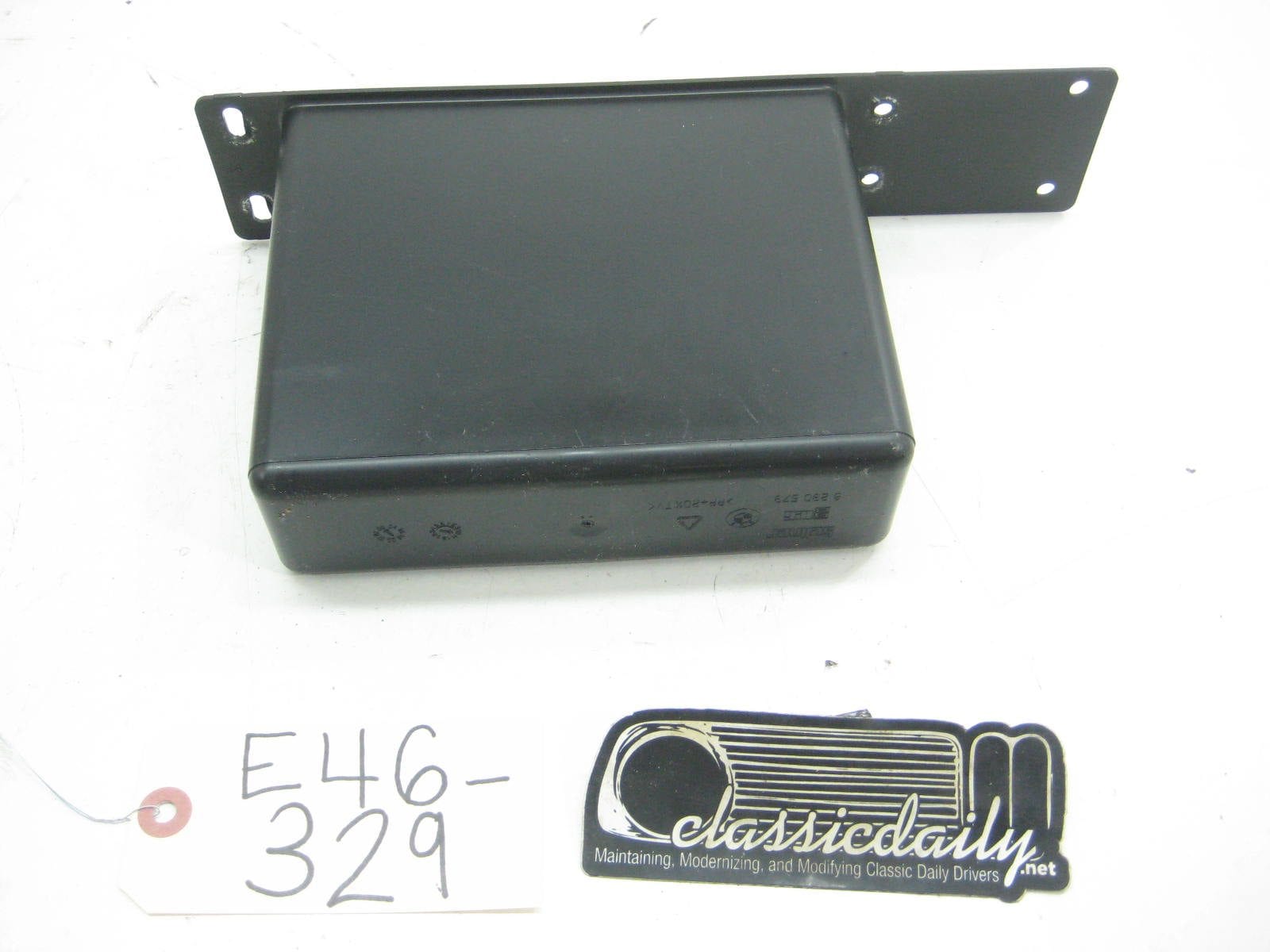 bmw e46 325 330 trunk pocket 2