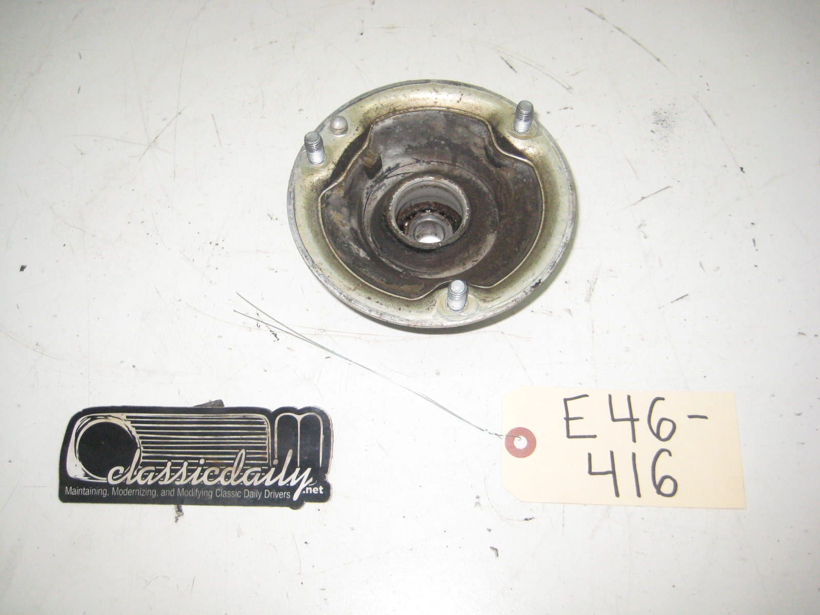 bmw e46 325 330 passenger side strut mount