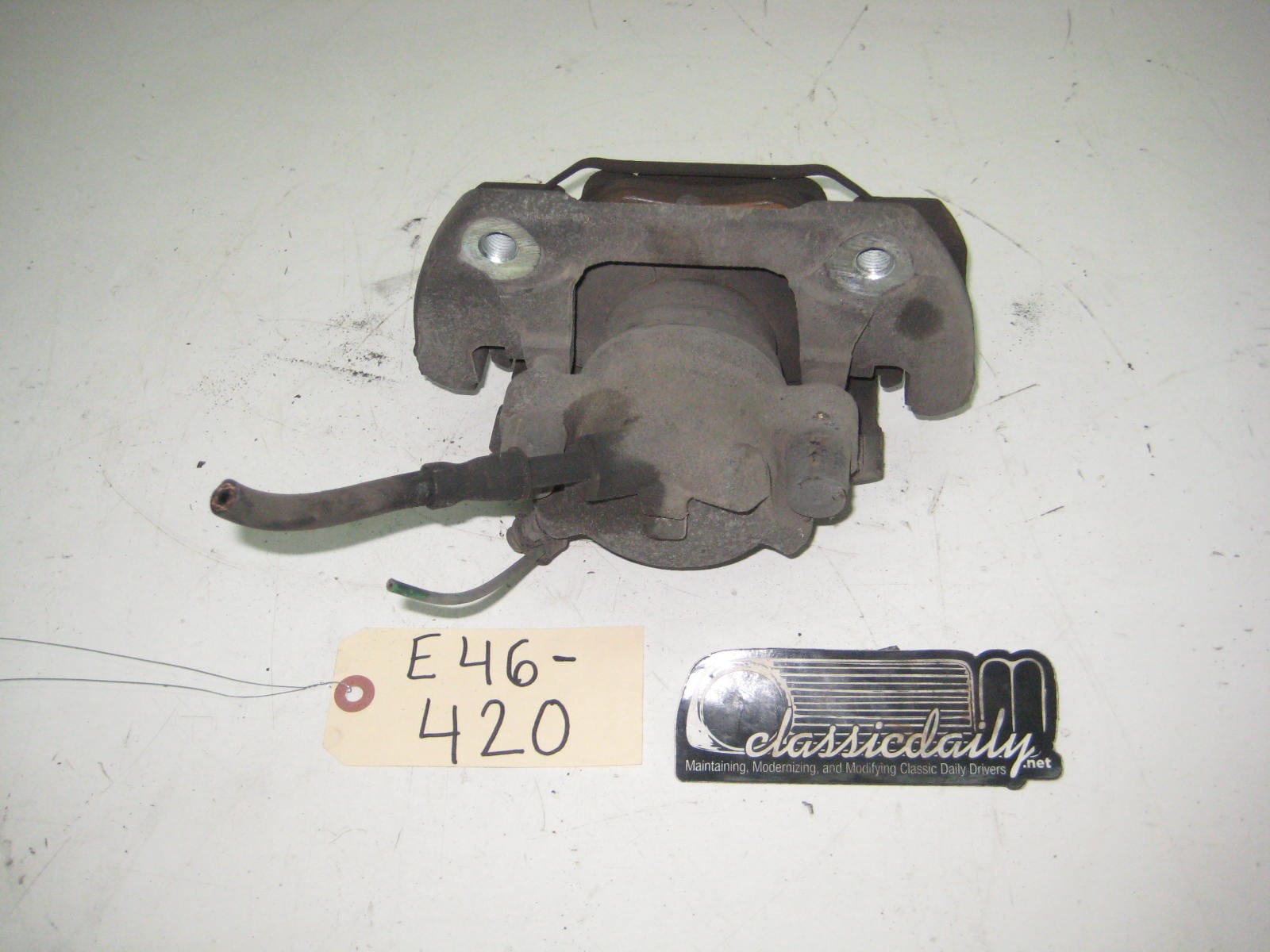 bmw e46 325 330 330 driver front brake caliper