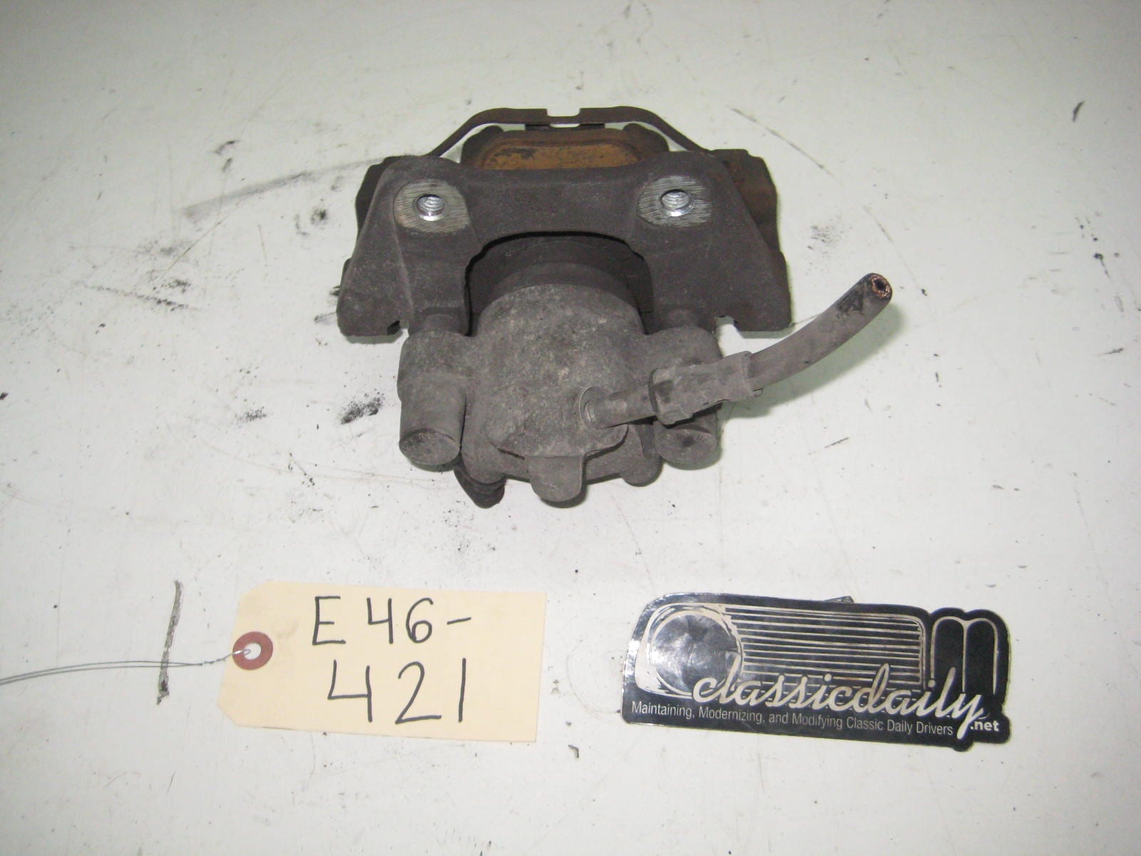bmw e46 325 330 330 driver rear brake caliper