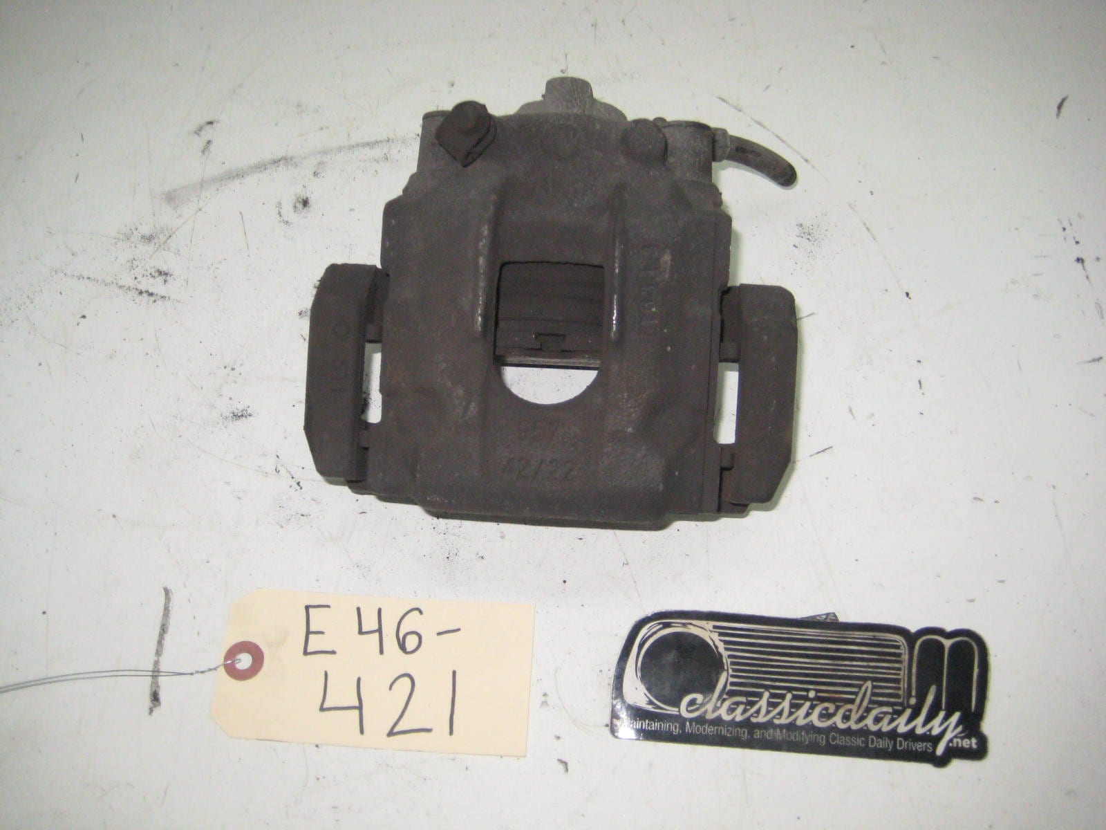 bmw e46 325 330 330 driver rear brake caliper