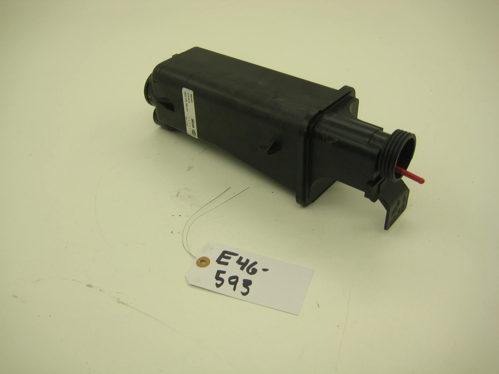 bmw e46 325 330 coolant overflow tank