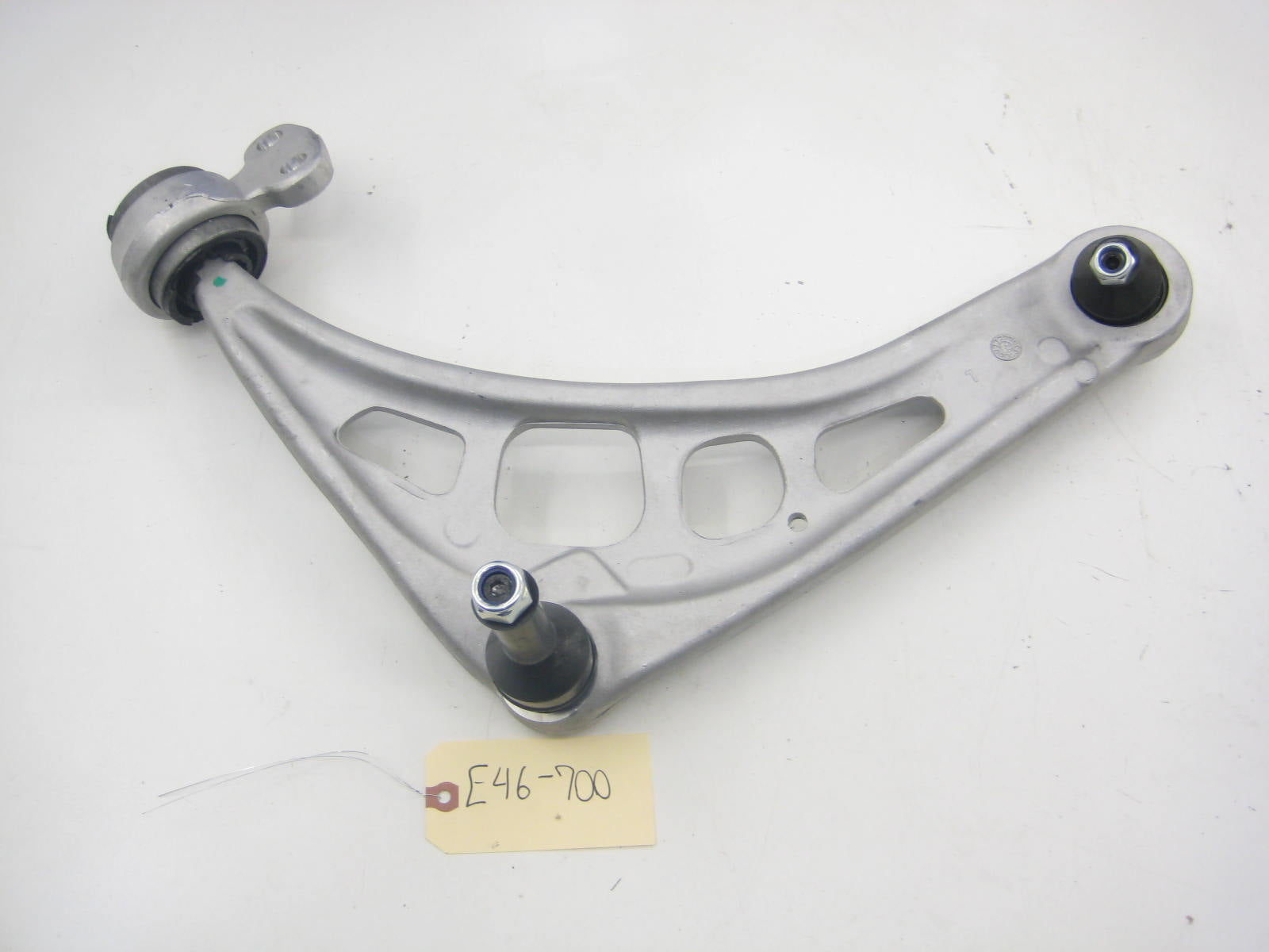 TC1728 Drivers Left Side Front Control Arm Delphi