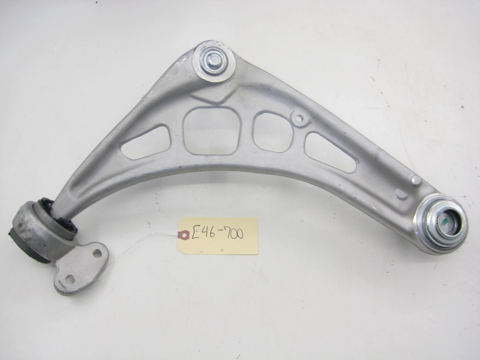 TC1728 Drivers Left Side Front Control Arm Delphi