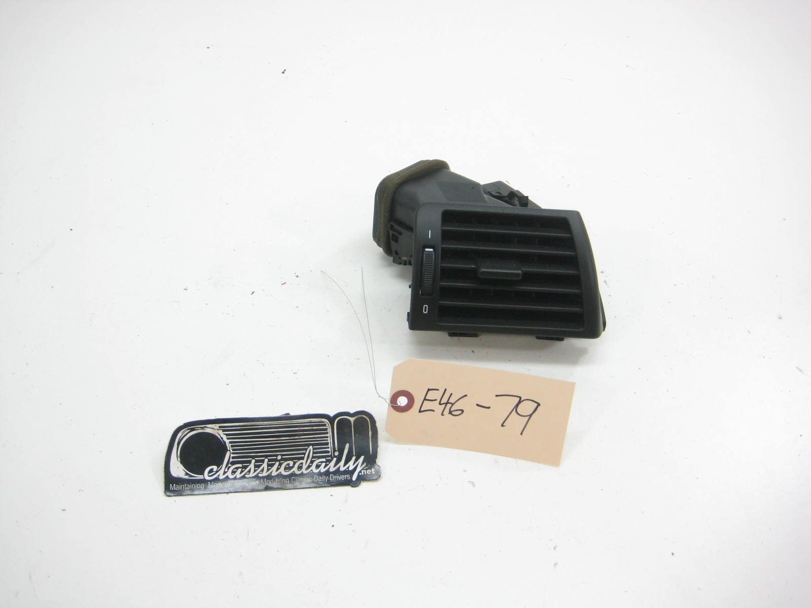 bmw e46 m3 325 330 passenger side hvac vent