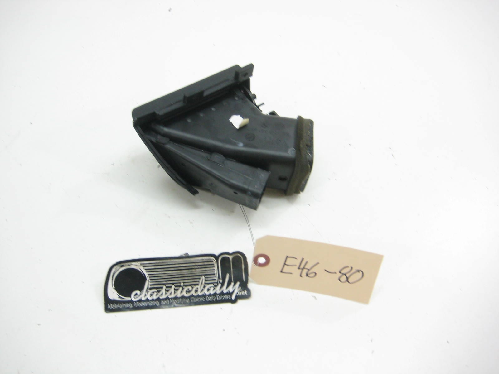 bmw e46 m3 325 330 drivers side hvac vent
