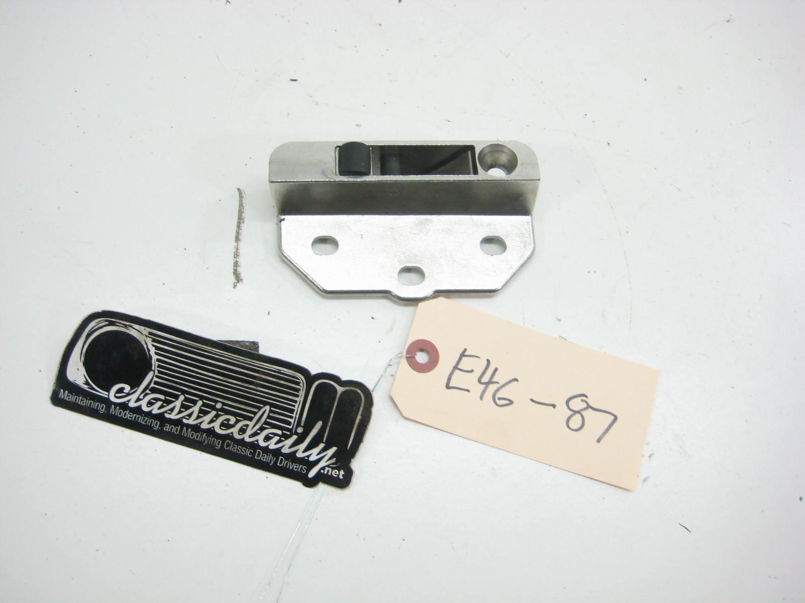 bmw e46 m3 325 330 windshield top catch left convertible