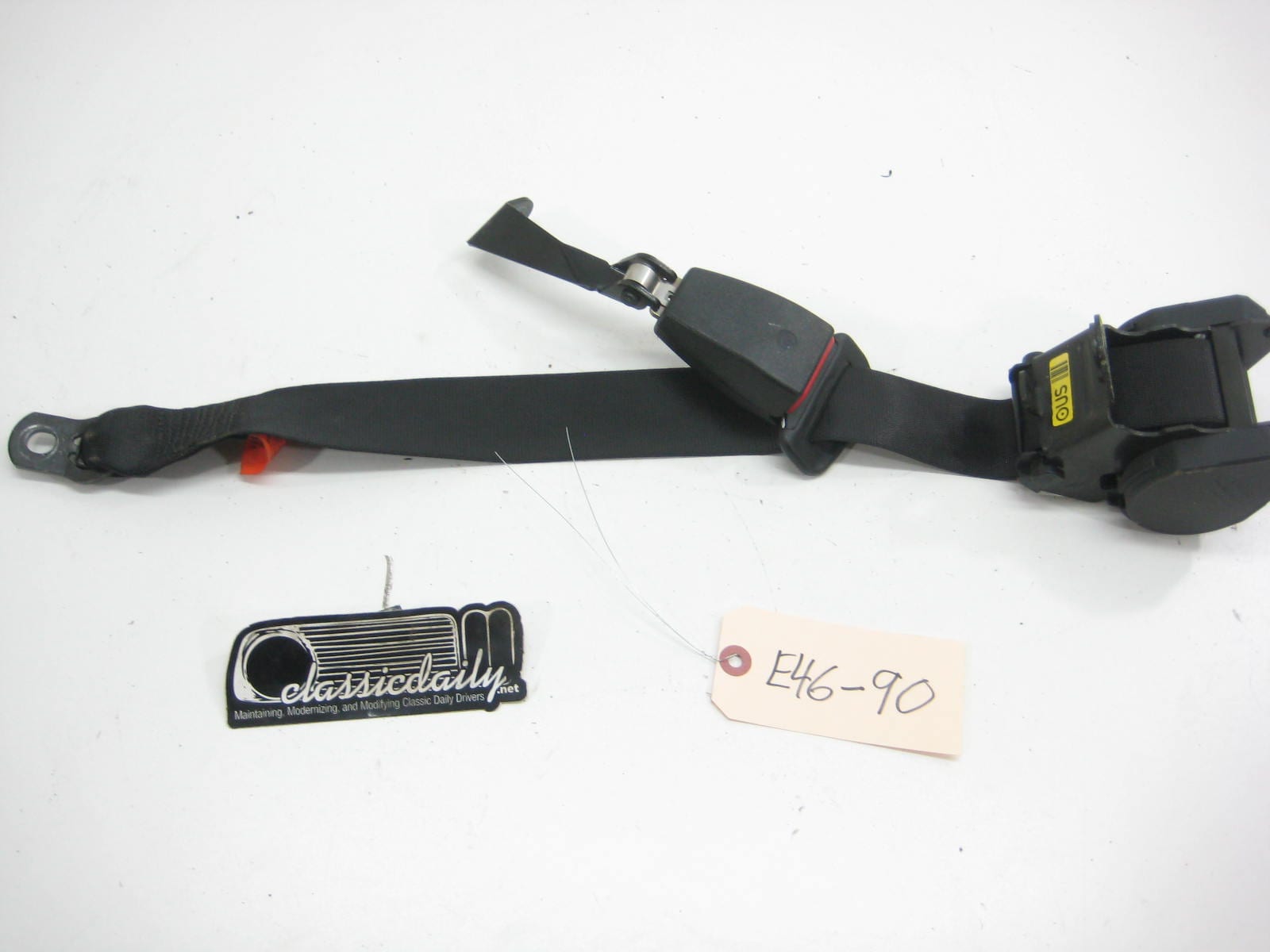 bmw e46 m3 325 330 convertible drivers rear seat belt assembly belt and catch