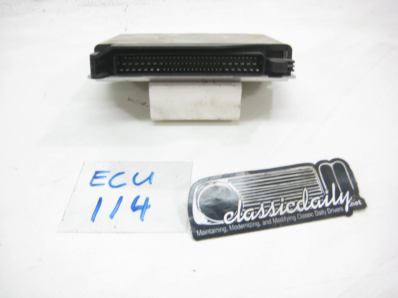 ecu computer bosch 0 261 203 667
