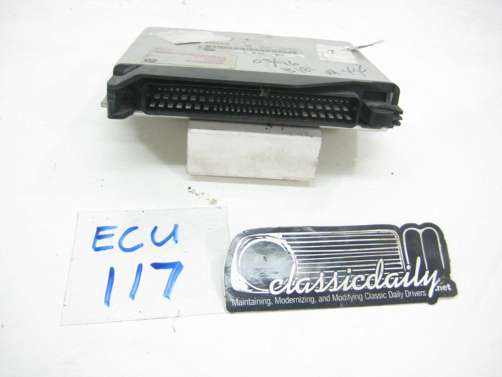 ecu computer bosch 0 261 203 667 2