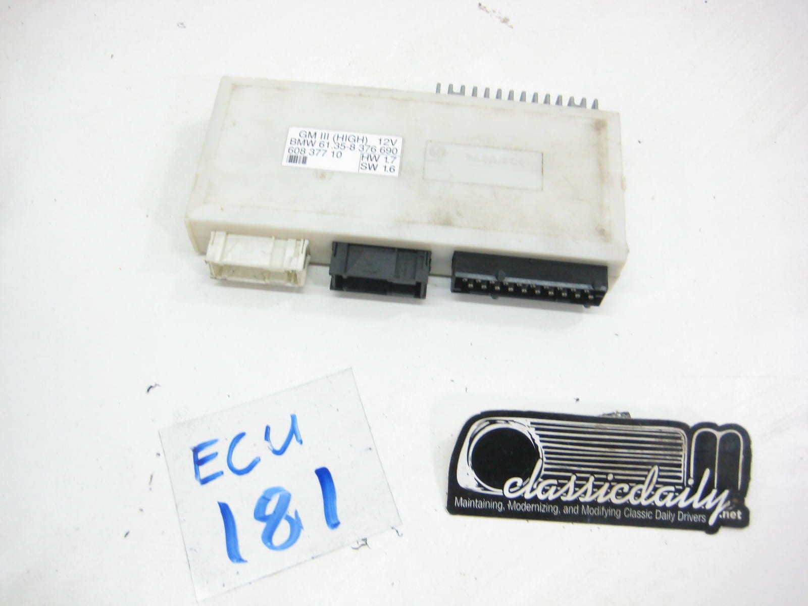 ecu computer bmw 61 35 8 376 690