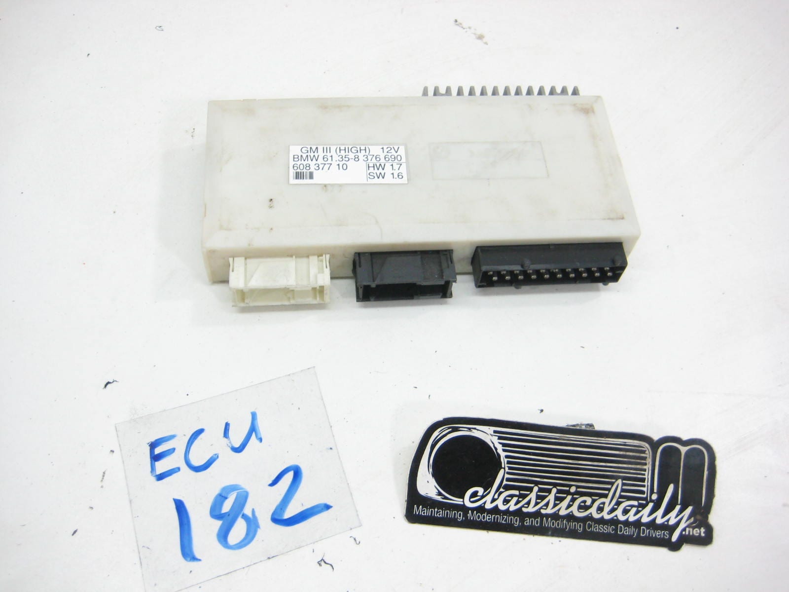 ecu computer bmw 61 35 8 376 690 2
