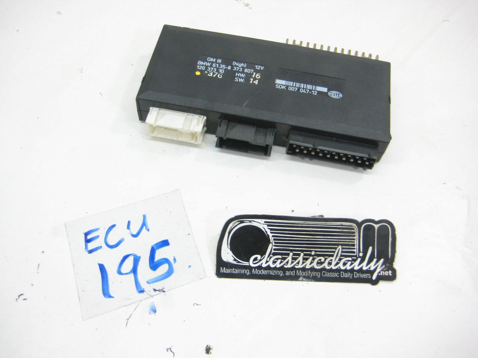 ecu computer bmw 61 35 8 373 807