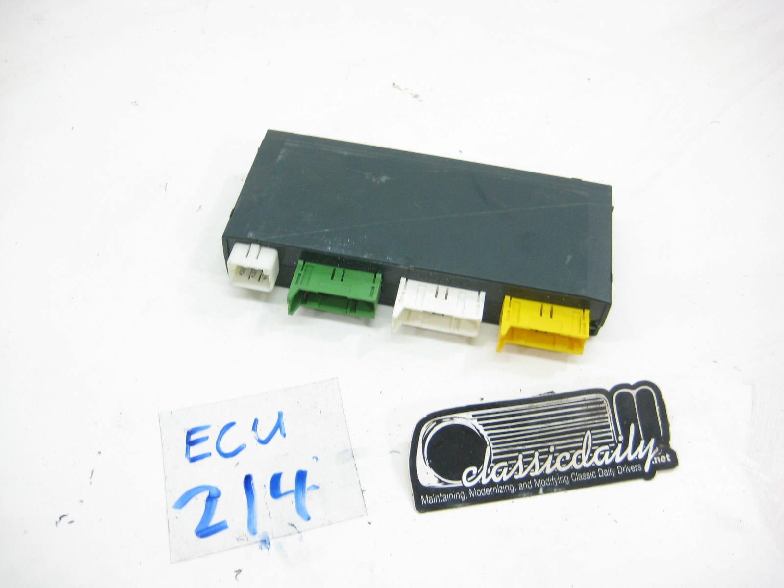 ecu computer gm 61 35 8 360 103 120 373 general module