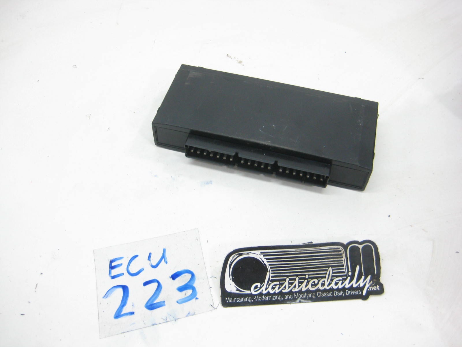 ecu computer bmw 6135 8 350 377