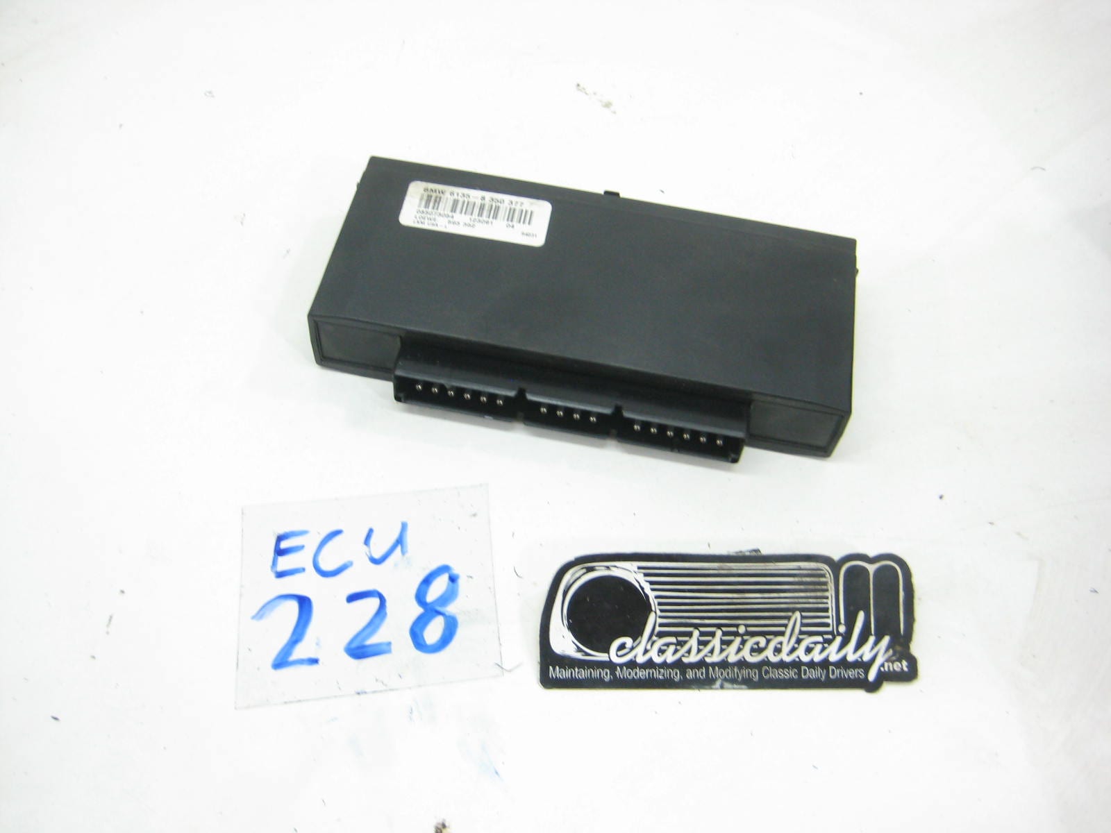 ecu computer bmw 6135 8 350 377 3