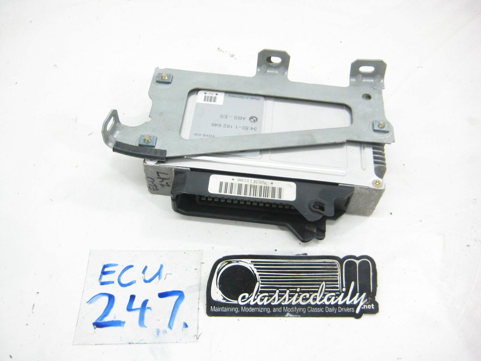 ecu computer 34 52 1 162 646 2
