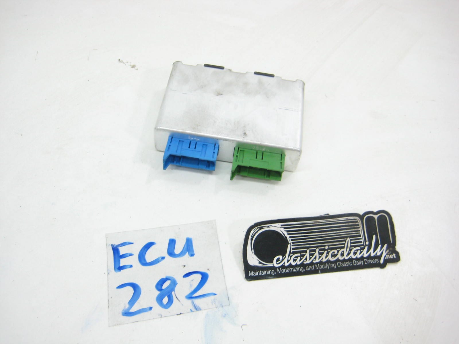 ecu computer 61 35 1379379 2
