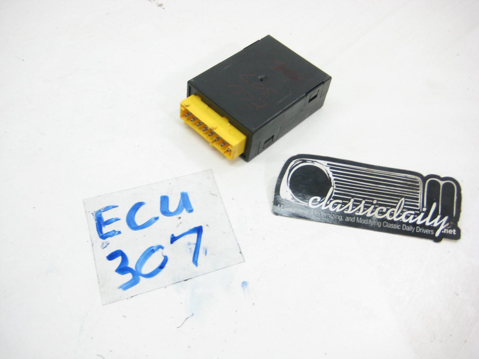 ecu computer 61 35 8 375 842