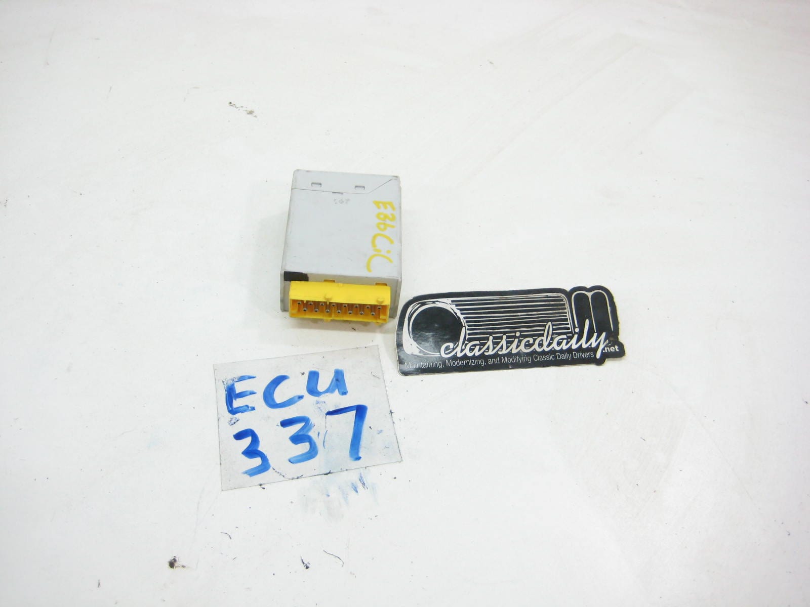 ecu computer 61 35 4 146 048