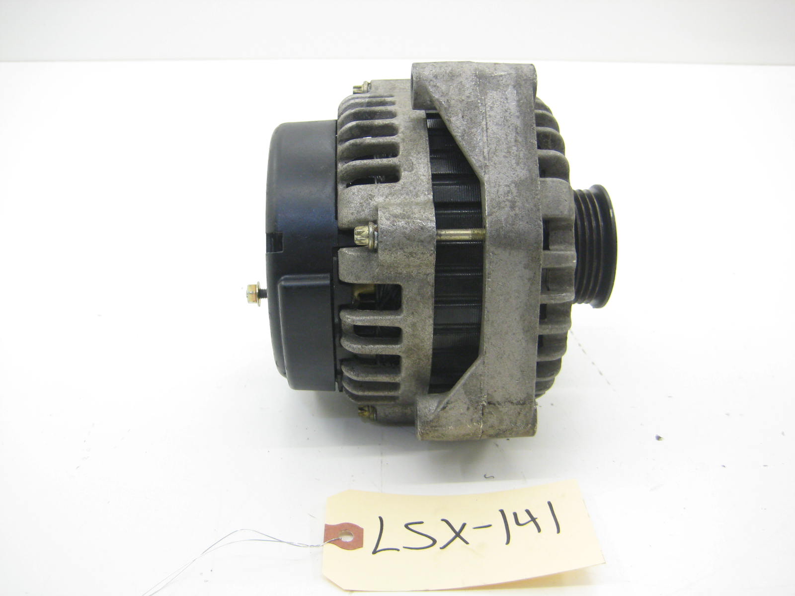 Truck Alternator - Trimmed