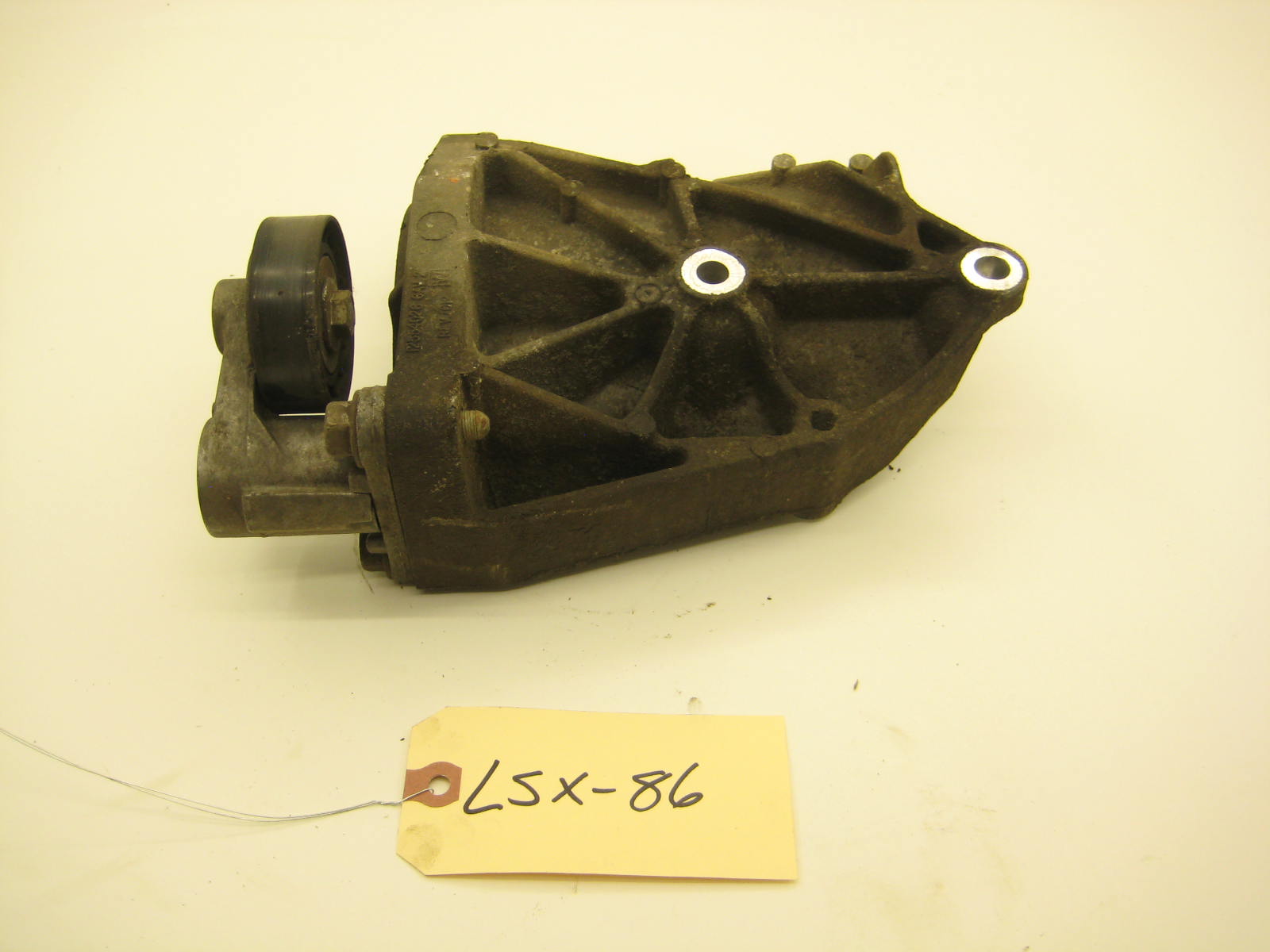 truck ac compressor bracket