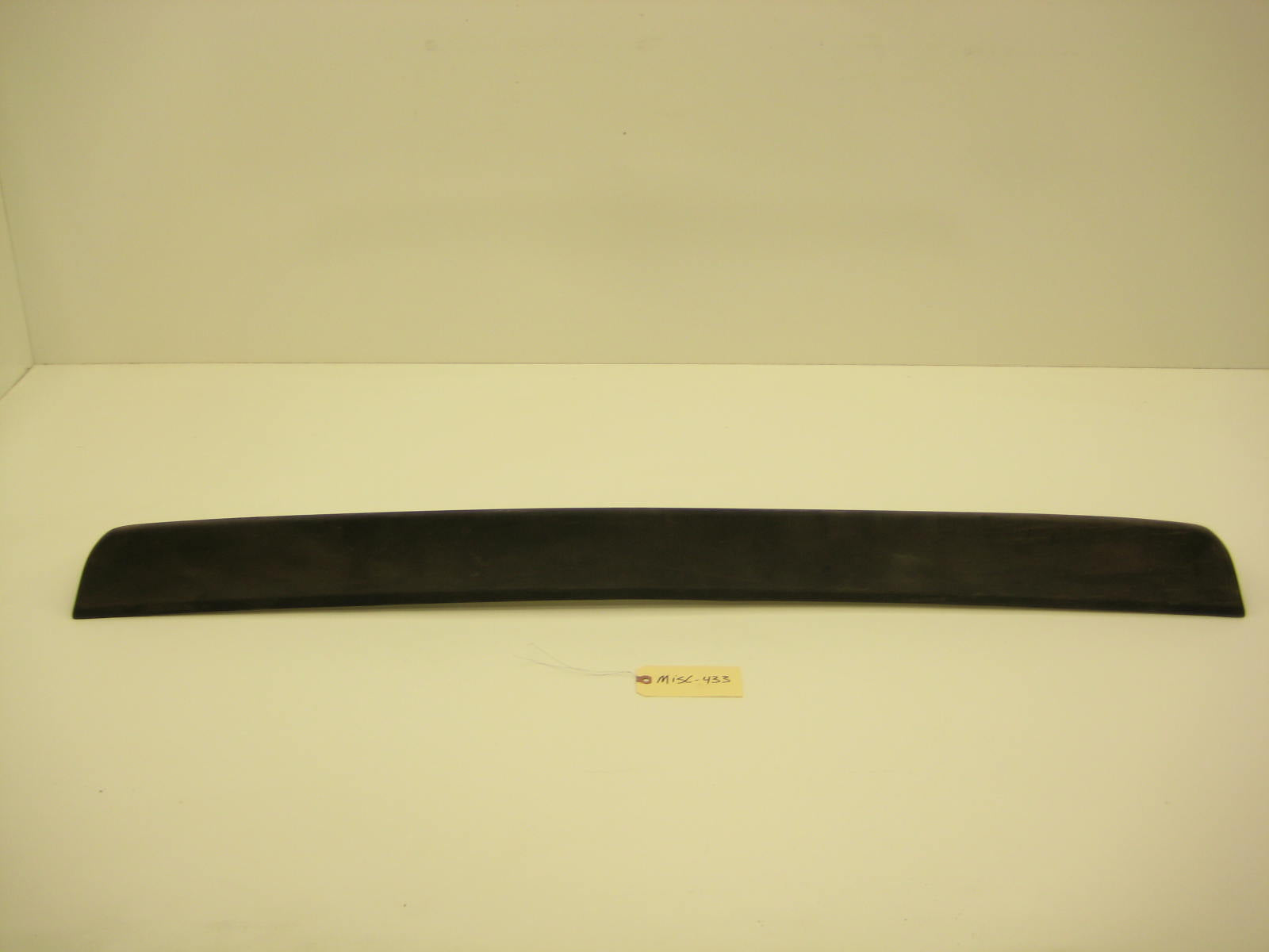 Mercedes Benz 107 790 00 88 R107 Sl 380sl 450sl 560sl Rear Trunk Deck Lid Boot Spoiler Oem MISC 433