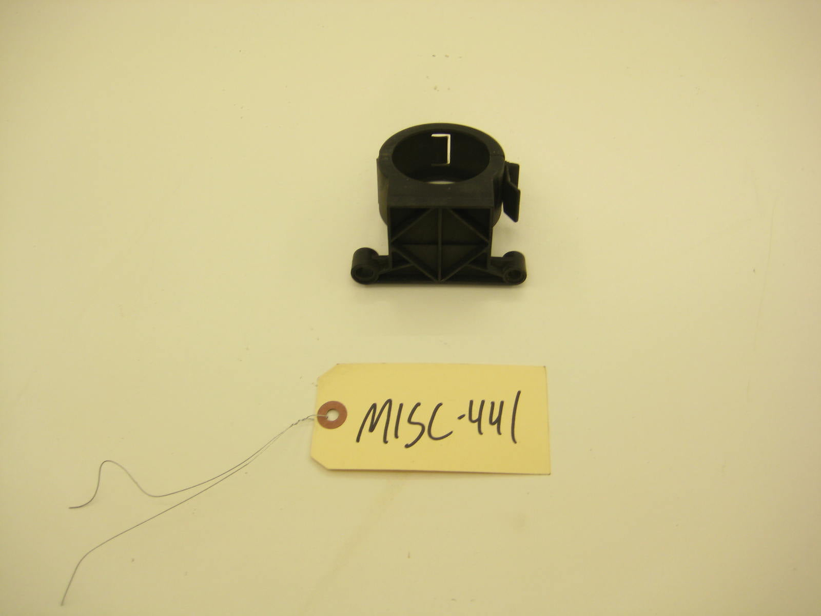 BMW E30 318 325 C101 Mount On Firewall