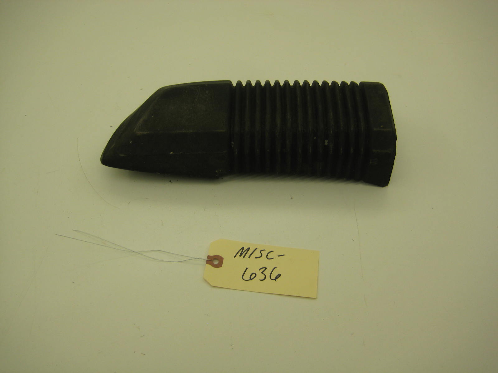 BMW 2002 E10 Bumper Accordion End