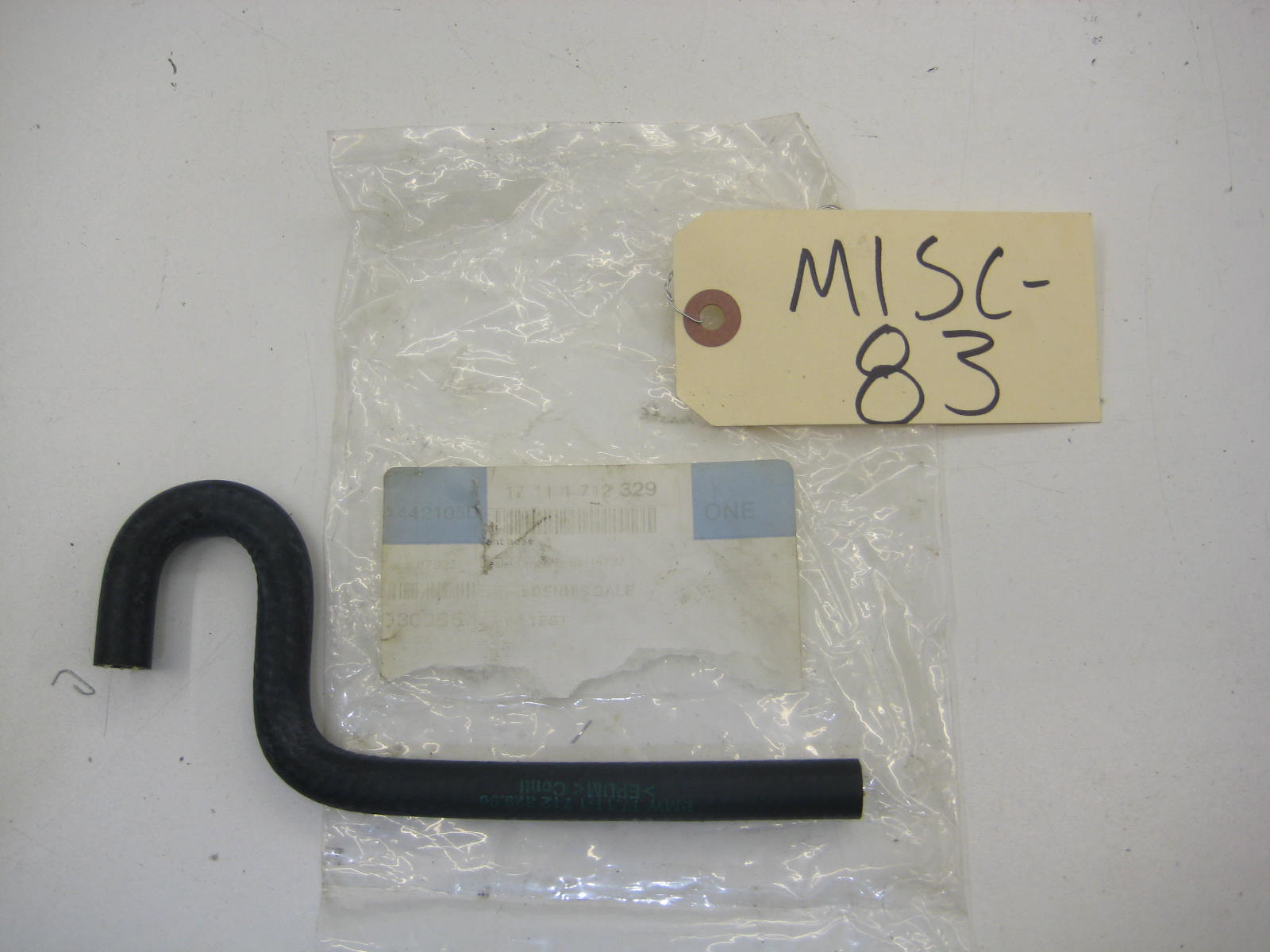 BMW E34 535 525 Vent Hose 17 11 1 712 329 MISC 83