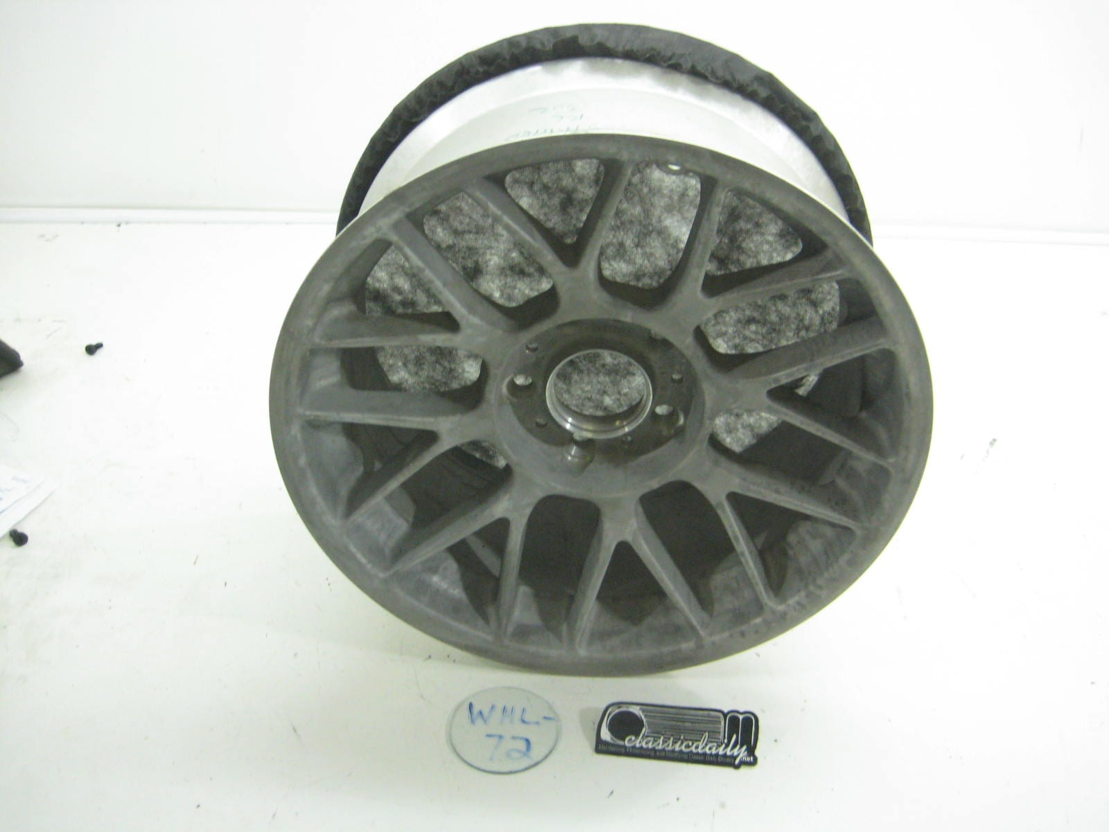 used parts stripped rc 302 8 1 2 j x 17h2 5x120