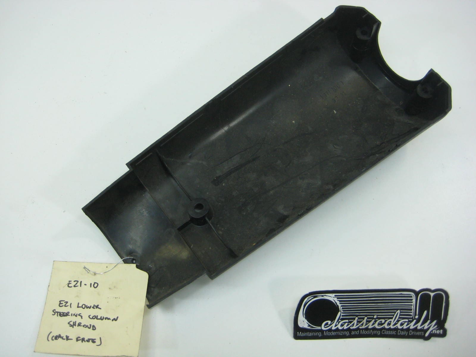 bmw e21 320i lower steering column shroud