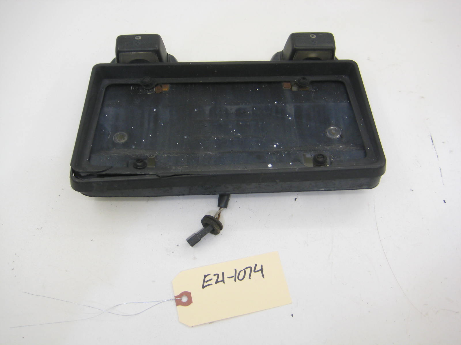 License Plate Bracket With Lights