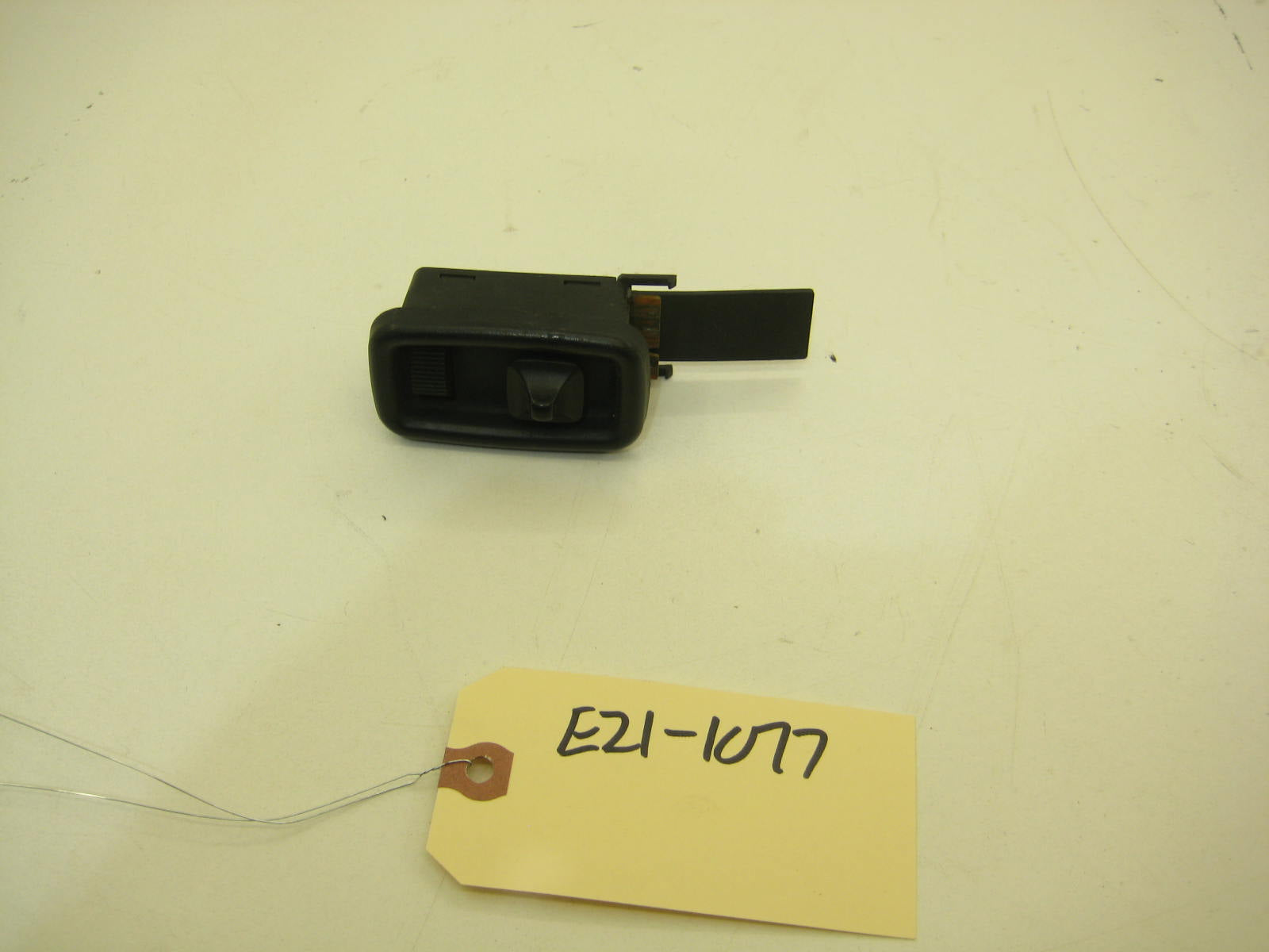 Mirror Adjustment Button Kbob