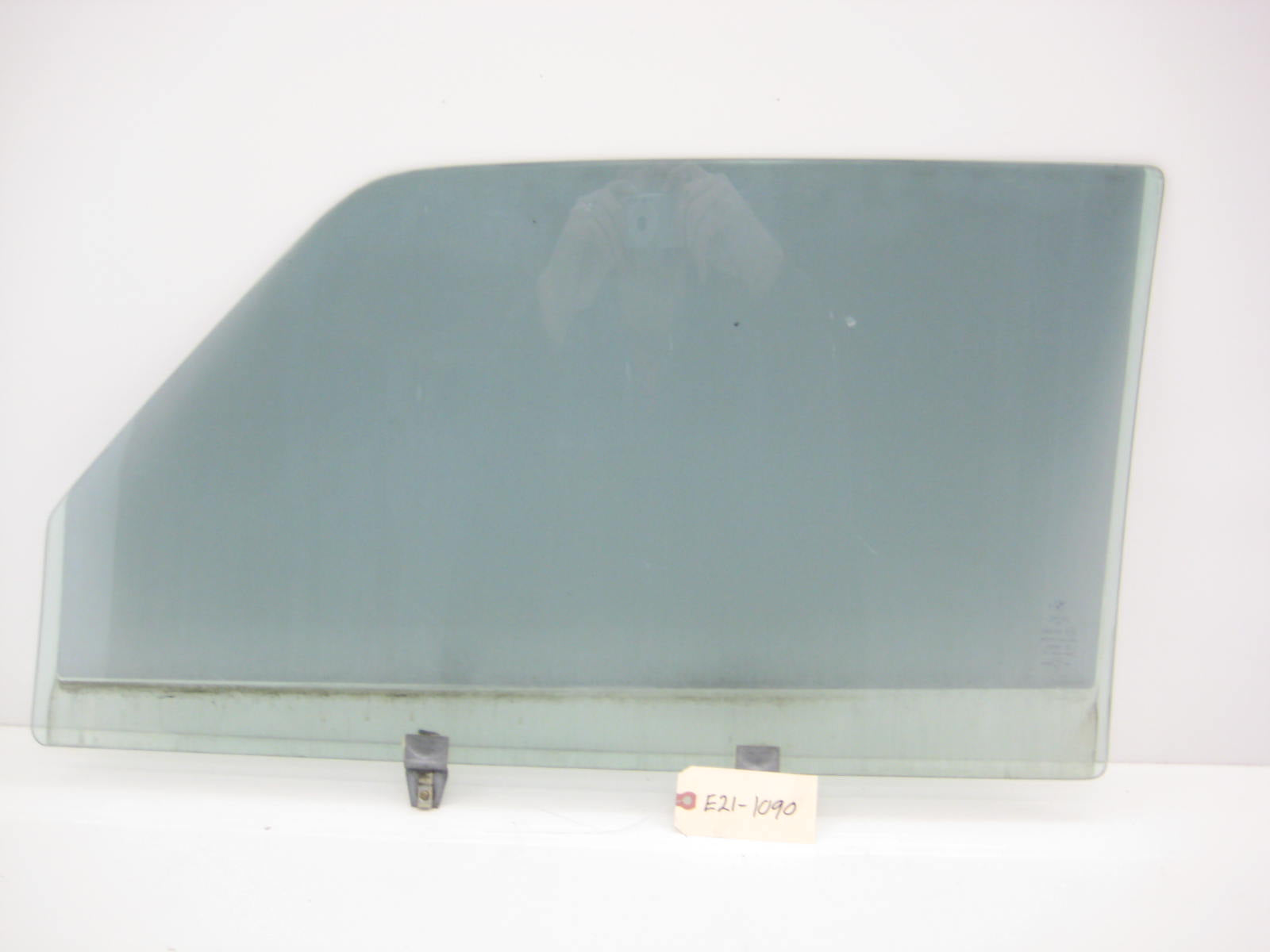 Passenger Right Door Window Glass