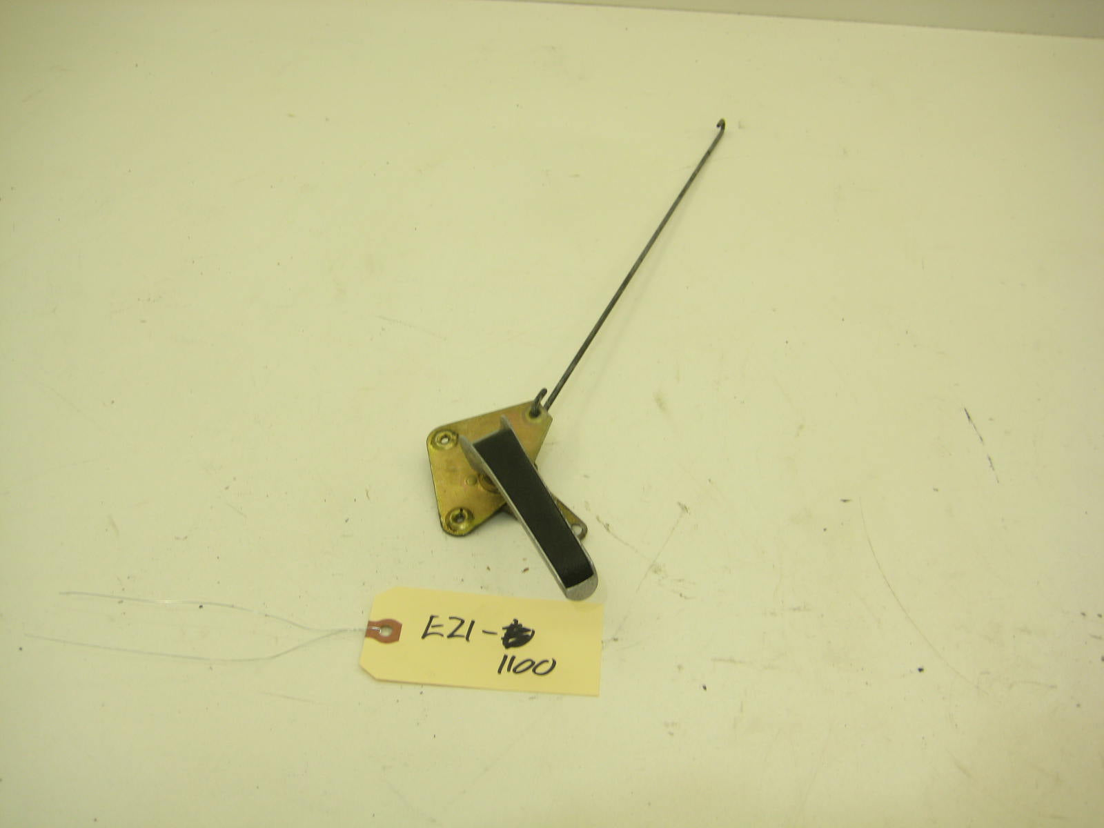 Passenger Right Interior Door Handle Release
