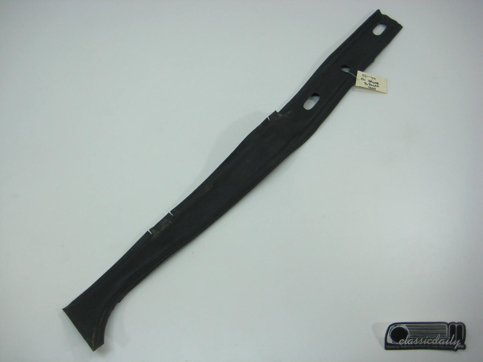 bmw e21 320 driver b pillar skin