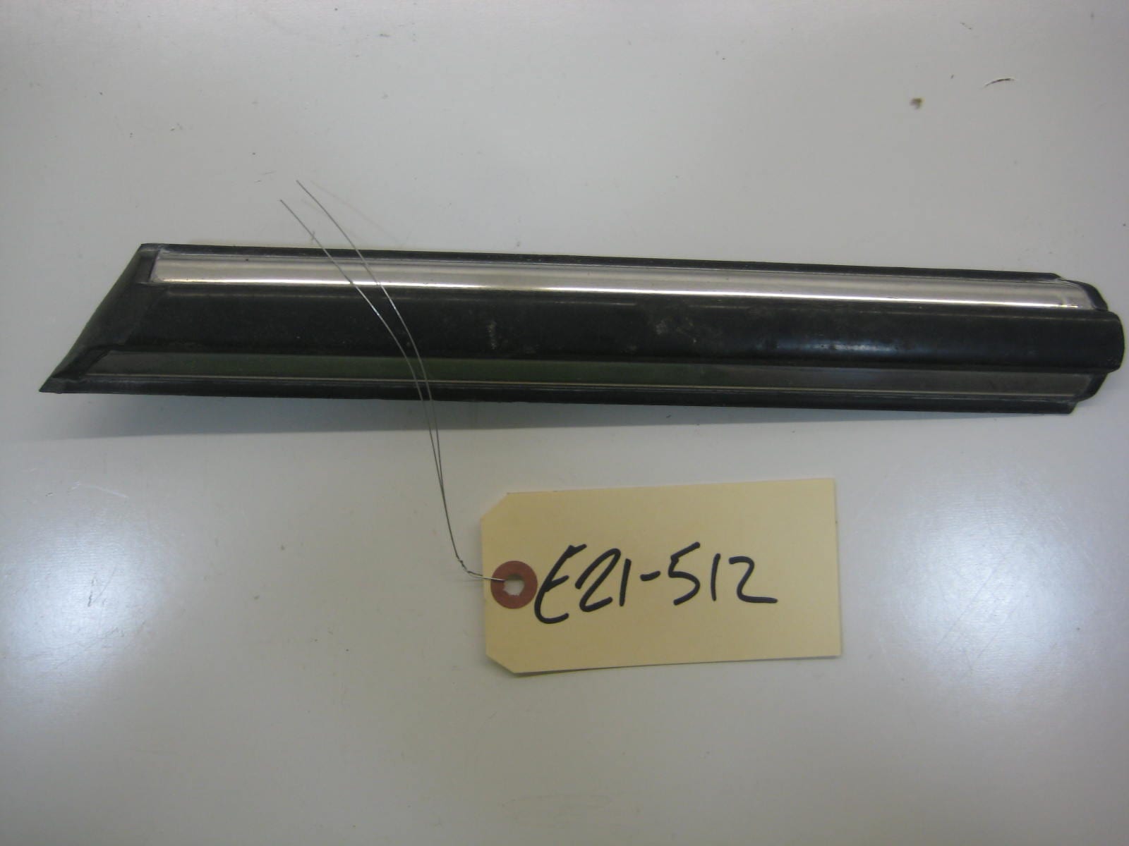 bmw e21 320 passenger front fender trim