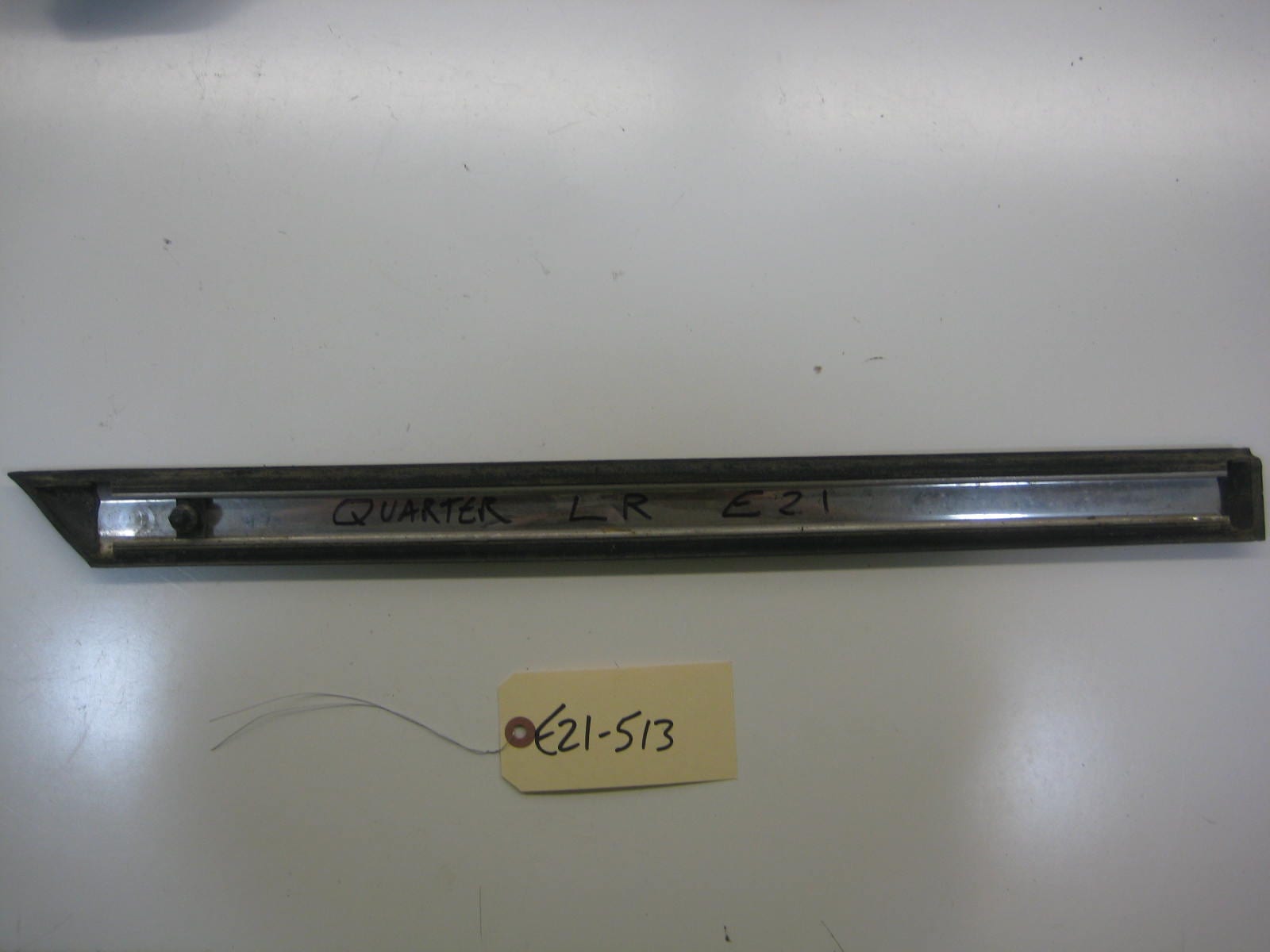 bmw e21 320 left rear bump trim